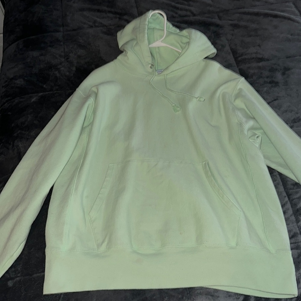 green champion hoodie